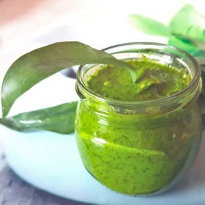 schnelles, veganes Bärlauch Pesto